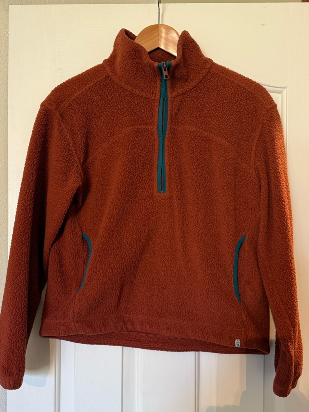 Stio Rust Orange Rawlins Fleece with Teal Lining